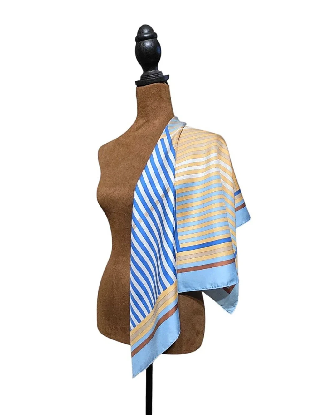 CHRISTIAN DIOR SCARF